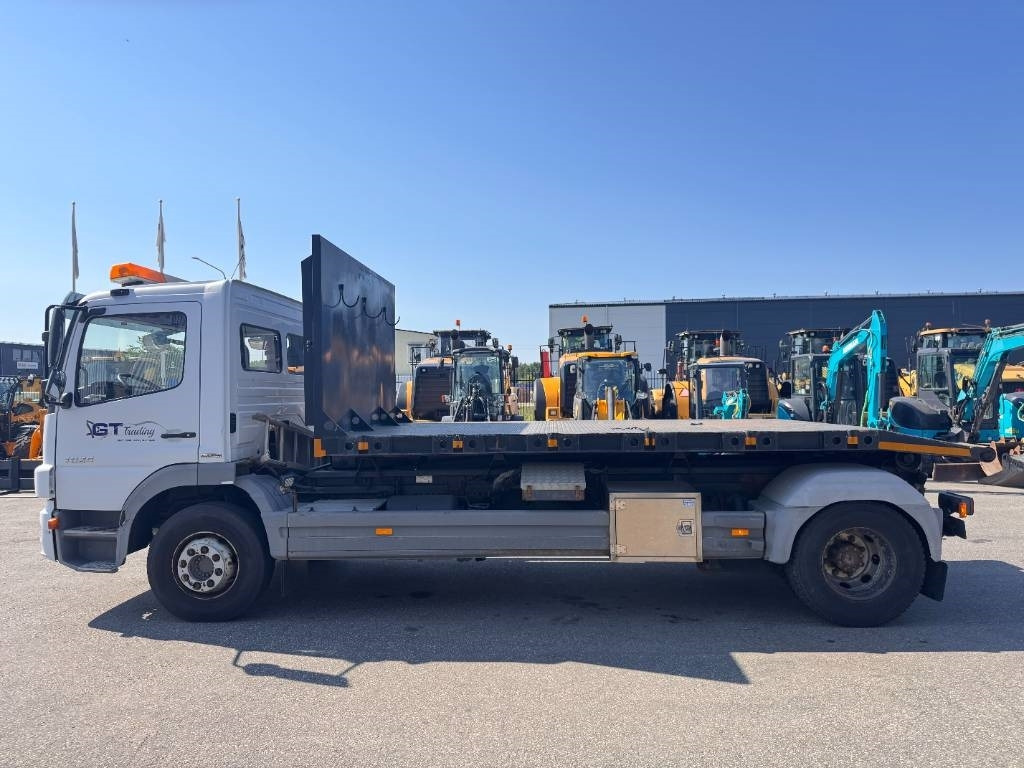 Mercedes-Benz Atego 1524 L 4X2 Växlare Pallift - Camión caja cerrada: foto 5 Mercedes-Benz Atego 1524 L 4X2 Växlare Pallift - Camión caja cerrada: foto 5