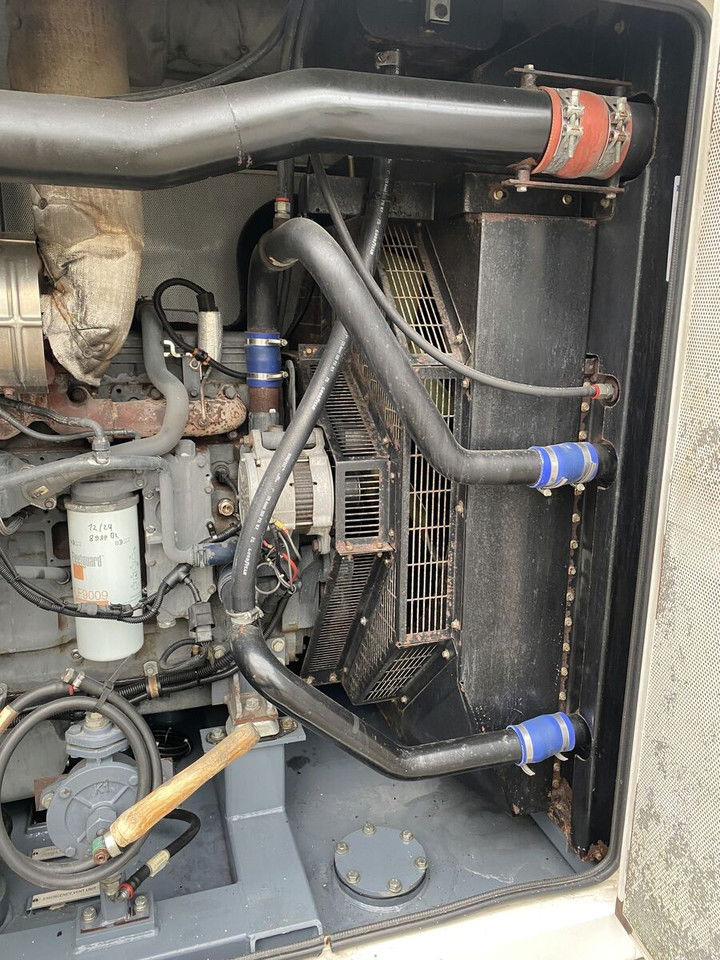Leasing de Diversen GHP /QSL9-G8 300 Kva Aggreko GHP /QSL9-G8 300 Kva Diversen GHP /QSL9-G8 300 Kva Aggreko GHP /QSL9-G8 300 Kva: foto 11 Leasing de Diversen GHP /QSL9-G8 300 Kva Aggreko GHP /QSL9-G8 300 Kva Diversen GHP /QSL9-G8 300 Kva Aggreko GHP /QSL9-G8 300 Kva: foto 11