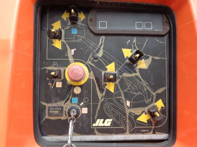 Plataforma telescopica JLG 600 SC: foto 7 Plataforma telescopica JLG 600 SC: foto 7