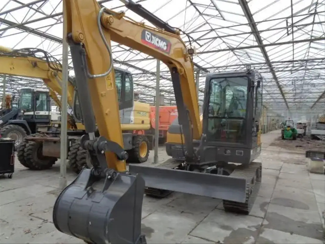 Excavadora de cadenas XCMG XE60GA: foto 15