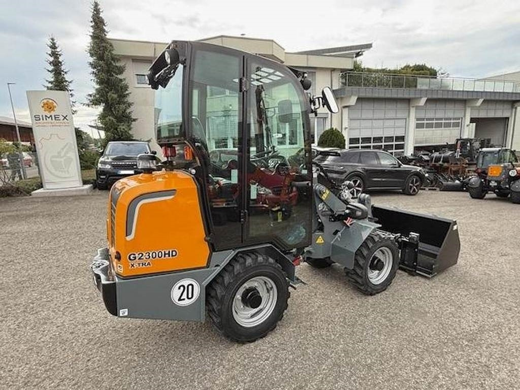 GiANT G2300 X-TRA HD - Cargadora de ruedas: foto 3 GiANT G2300 X-TRA HD - Cargadora de ruedas: foto 3