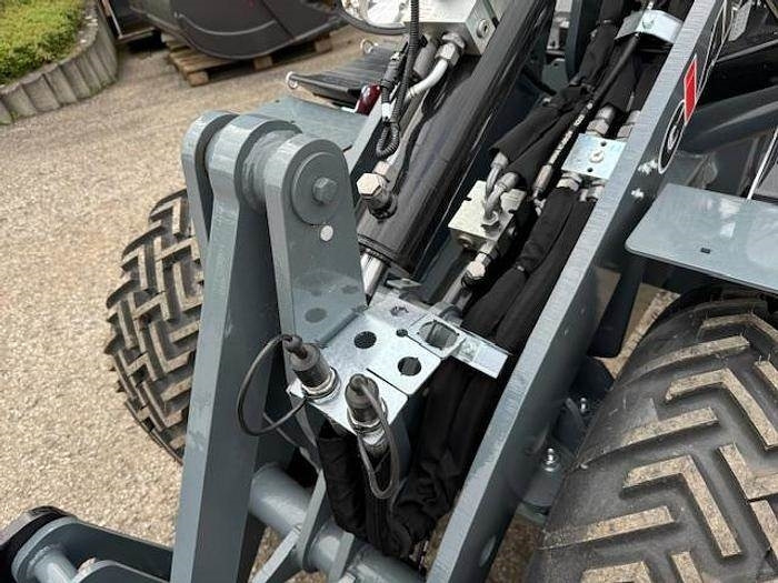 GiANT G2700 X-TRA HD Y - Cargadora de ruedas: foto 5 GiANT G2700 X-TRA HD Y - Cargadora de ruedas: foto 5