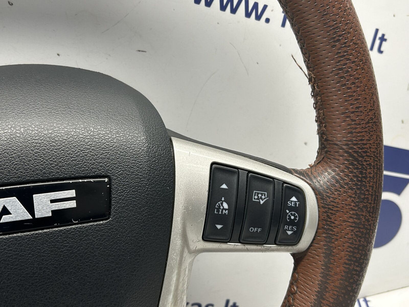 DAF steering wheel - Volante para Camión: foto 4 DAF steering wheel - Volante para Camión: foto 4