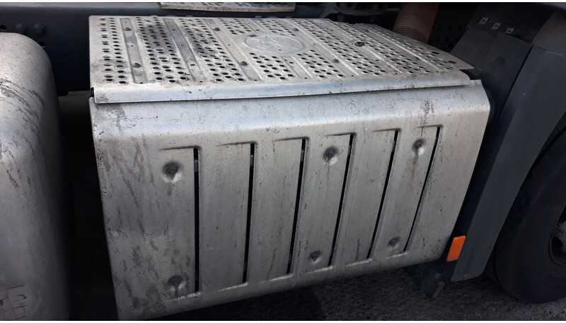 Mercedes-Benz Actros - Silenciador para Camión: foto 1 Mercedes-Benz Actros - Silenciador para Camión: foto 1