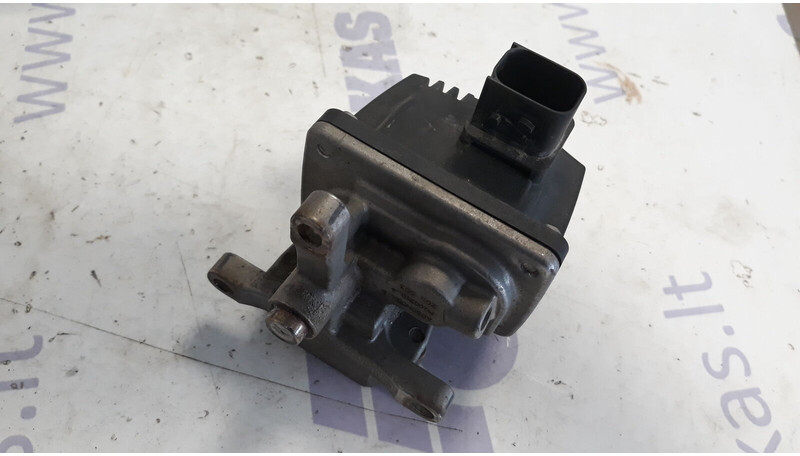 Mercedes-Benz Actros MP4 - Sistema de escape para Camión: foto 1 Mercedes-Benz Actros MP4 - Sistema de escape para Camión: foto 1