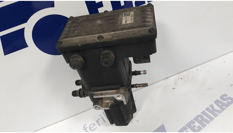 Mercedes-Benz Actros MP4 - Sistema de escape para Camión: foto 1 Mercedes-Benz Actros MP4 - Sistema de escape para Camión: foto 1