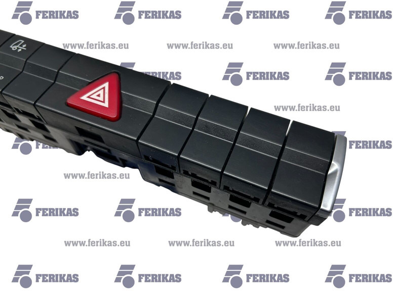 Mercedes-Benz Actros MP5 - Salpicadero para Camión: foto 3 Mercedes-Benz Actros MP5 - Salpicadero para Camión: foto 3