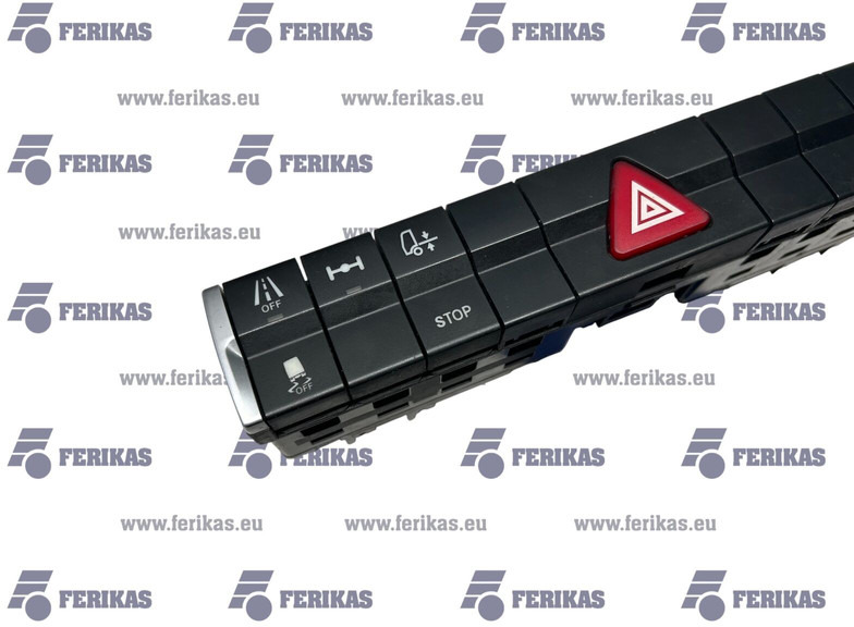 Mercedes-Benz Actros MP5 - Salpicadero para Camión: foto 2 Mercedes-Benz Actros MP5 - Salpicadero para Camión: foto 2