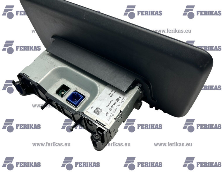 Mercedes-Benz LED - Salpicadero para Camión: foto 4 Mercedes-Benz LED - Salpicadero para Camión: foto 4