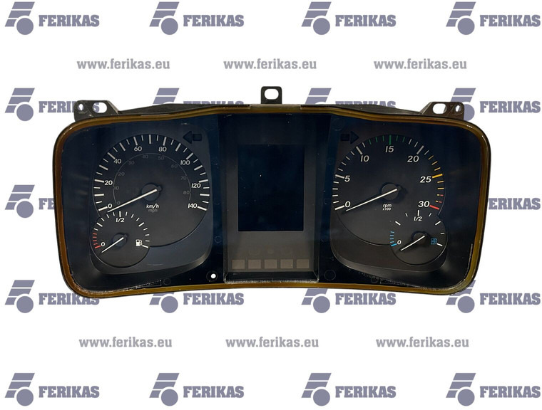 Mercedes-Benz UK version - Salpicadero para Camión: foto 1 Mercedes-Benz UK version - Salpicadero para Camión: foto 1