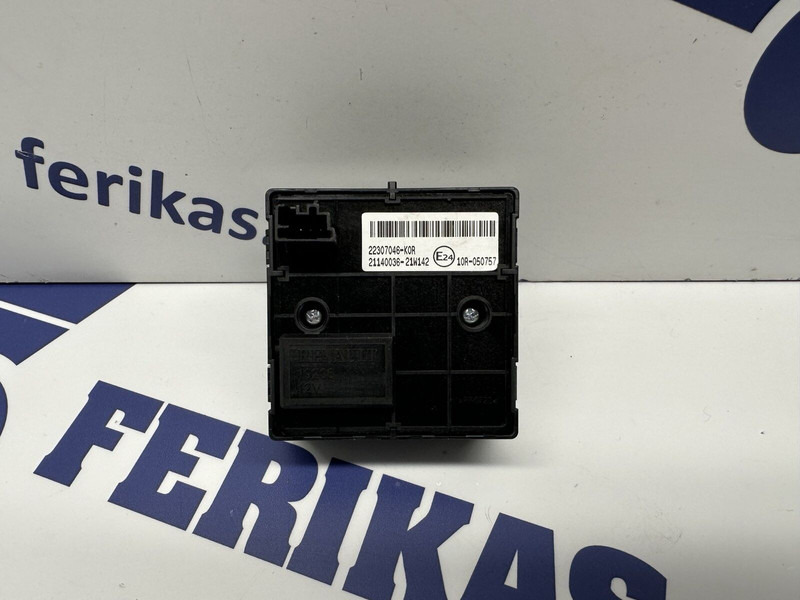 Renault cruise control switch - Salpicadero para Camión: foto 2 Renault cruise control switch - Salpicadero para Camión: foto 2