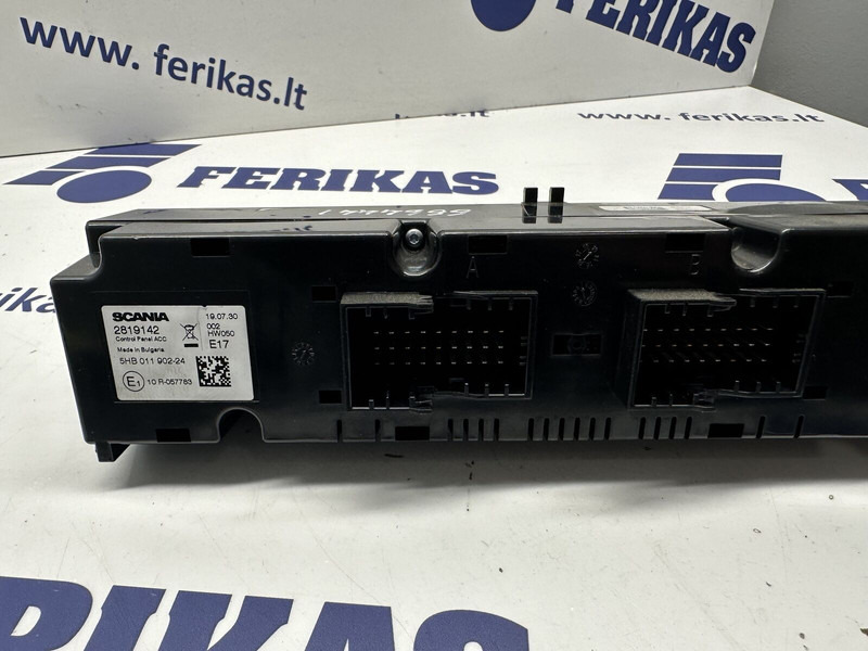 Scania A/C heater control unit - Pieza de aire acondicionado para Camión: foto 5 Scania A/C heater control unit - Pieza de aire acondicionado para Camión: foto 5