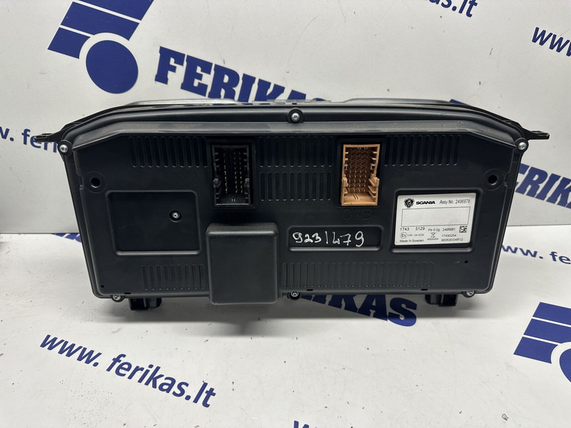 Scania UK version - Salpicadero para Camión: foto 2 Scania UK version - Salpicadero para Camión: foto 2