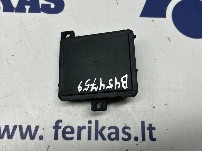 Volvo blind spot radar unit - Sensor para Camión: foto 2 Volvo blind spot radar unit - Sensor para Camión: foto 2