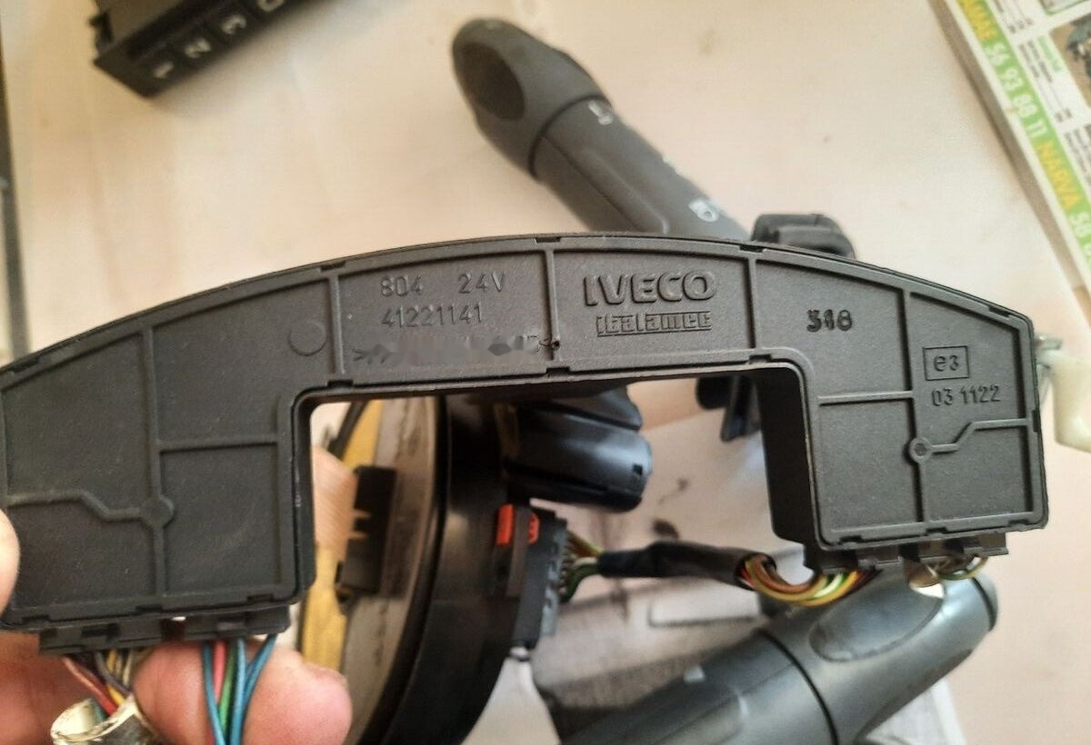 IVECO klimat kontrol Iveko for Irisbus Cursor-8 - Salpicadero: foto 5 IVECO klimat kontrol Iveko for Irisbus Cursor-8 - Salpicadero: foto 5