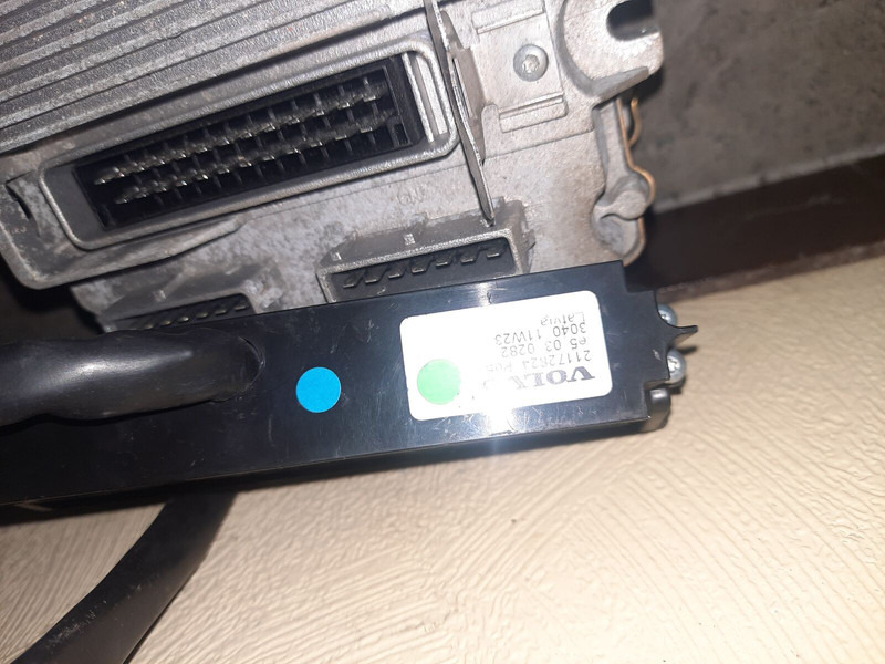 Iveco ACTIA - Unidad de control: foto 2 Iveco ACTIA - Unidad de control: foto 2