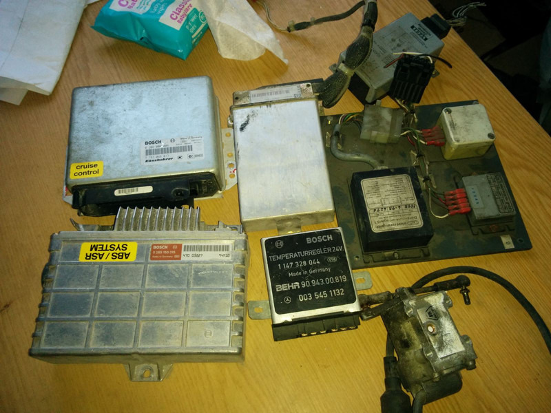 MAN Intarder EST-32 ZF-6009058022 - Unidad de control: foto 4 MAN Intarder EST-32 ZF-6009058022 - Unidad de control: foto 4