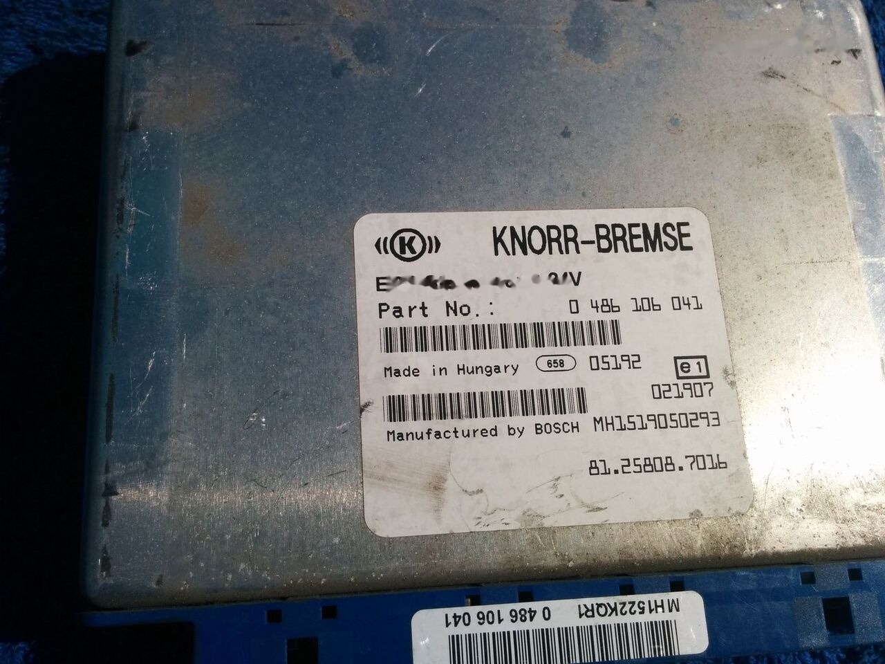 MAN WABCO ECU ZBR2 / 81.25806.7096. 4462100070 MAN CYTI - Unidad de control para Autobús: foto 1 MAN WABCO ECU ZBR2 / 81.25806.7096. 4462100070 MAN CYTI - Unidad de control para Autobús: foto 1