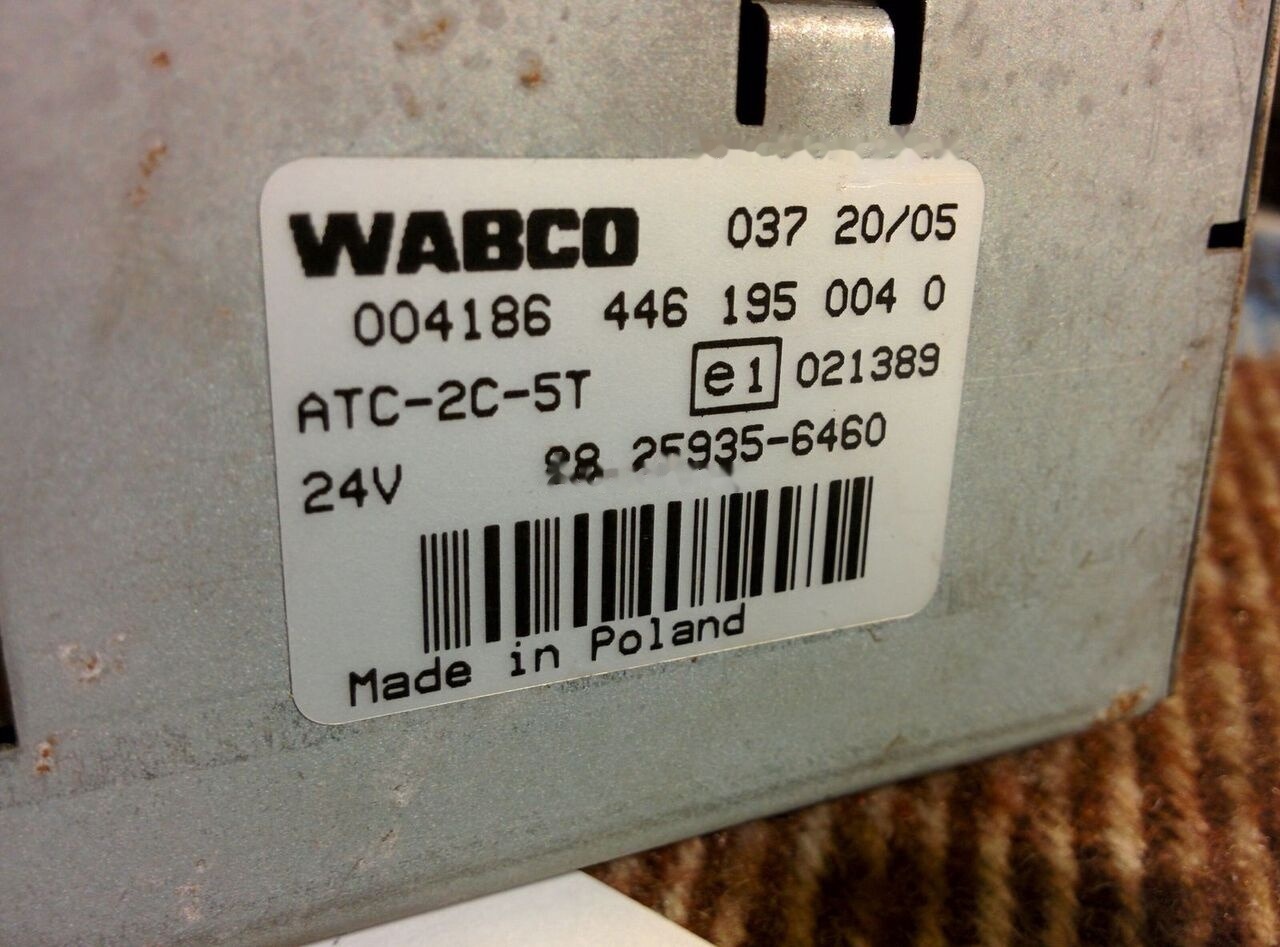 MAN Wabco 037 20/05 . 4461950040 83.25814-6003 MAN LionsCiti - Unidad de control para Autobús: foto 5 MAN Wabco 037 20/05 . 4461950040 83.25814-6003 MAN LionsCiti - Unidad de control para Autobús: foto 5