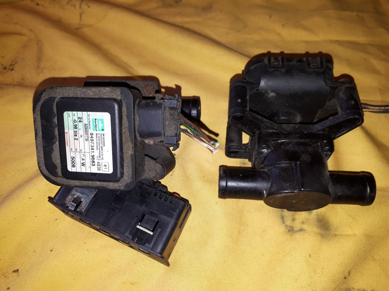 Scania охлаждения - Bomba de refrigerante: foto 1 Scania охлаждения - Bomba de refrigerante: foto 1