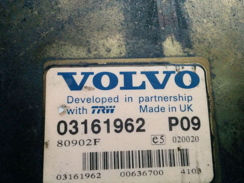 Volvo B12m - Unidad de control: foto 4 Volvo B12m - Unidad de control: foto 4