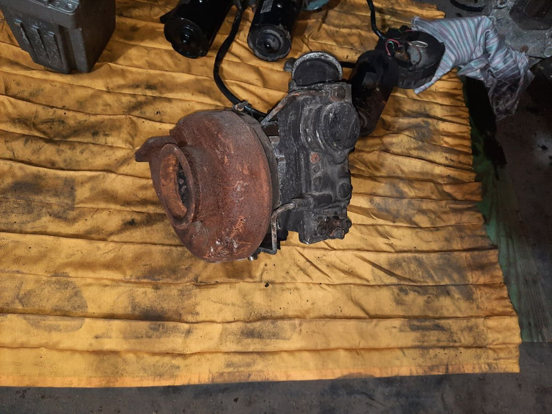 Volvo D12C D12A . Scania=918 - Turbocompresor: foto 3 Volvo D12C D12A . Scania=918 - Turbocompresor: foto 3