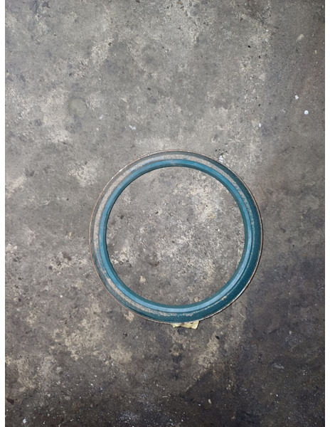 Volvo - Cubo: foto 2 Volvo - Cubo: foto 2