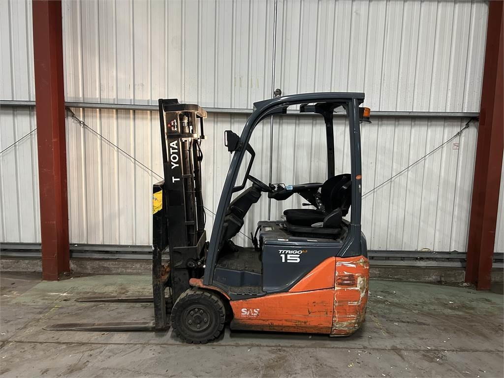 Toyota 8FBE15T - Carretilla elevadora eléctrica: foto 1 Toyota 8FBE15T - Carretilla elevadora eléctrica: foto 1