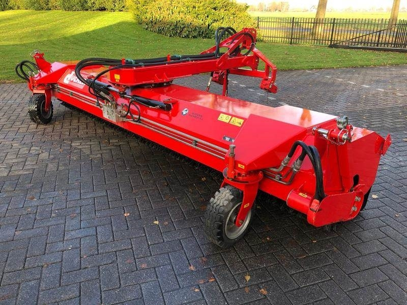 Dücker SFK 4500 veegmachine - Segadora: foto 3 Dücker SFK 4500 veegmachine - Segadora: foto 3