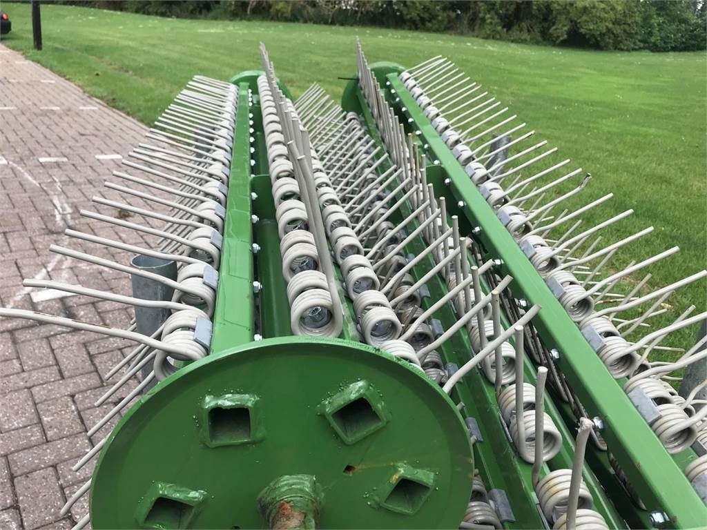 Krone Pick-up nieuw zonder beugels - Accesorios para cosechadoras de forraje: foto 2 Krone Pick-up nieuw zonder beugels - Accesorios para cosechadoras de forraje: foto 2