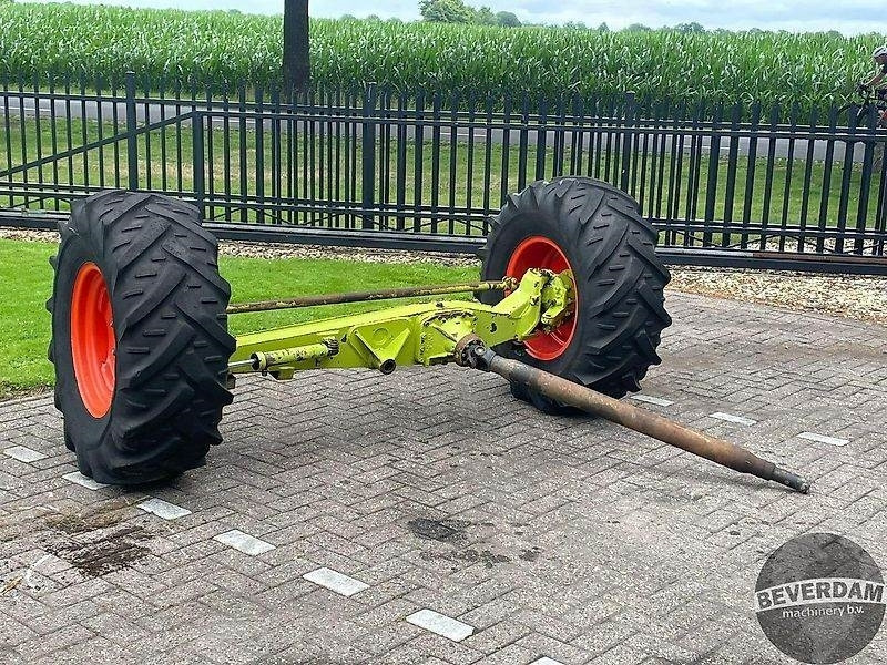 Claas Jaguar 600 Allrad umbau 4x4 as - Maquinaria agrícola: foto 1 Claas Jaguar 600 Allrad umbau 4x4 as - Maquinaria agrícola: foto 1