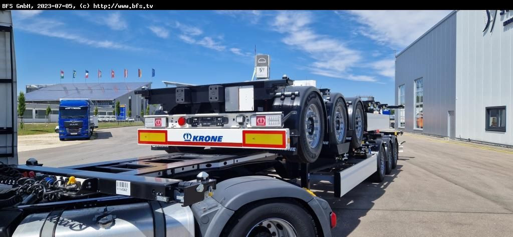 Krone Sattelauflieger Container Chassi SDC 27 eLTU5-2 Krone Sattelauflieger Container Chassi SDC 27 eLTU5-2 - Semirremolque portacontenedore/ Intercambiable: foto 4 Krone Sattelauflieger Container Chassi SDC 27 eLTU5-2 Krone Sattelauflieger Container Chassi SDC 27 eLTU5-2 - Semirremolque portacontenedore/ Intercambiable: foto 4