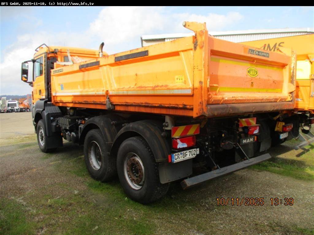 MAN TGS 28.480 6X4-4 BL Euro6, Winterdienst, Bordmat - Camión volquete: foto 3 MAN TGS 28.480 6X4-4 BL Euro6, Winterdienst, Bordmat - Camión volquete: foto 3