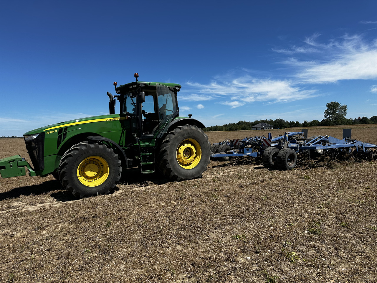 John Deere 8335 R AutoPower 50 km/h 370 PS - Tractor: foto 1 John Deere 8335 R AutoPower 50 km/h 370 PS - Tractor: foto 1