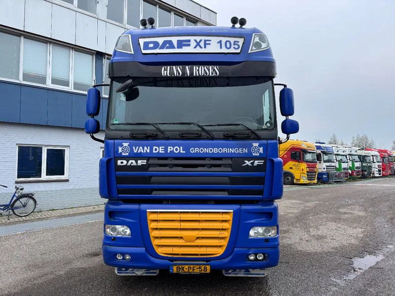 DAF XF 105.460 4X2 SKIRTS EURO 5 ONLY 770.446 KM HOLLAND TRUCK - Cabeza tractora: foto 2 DAF XF 105.460 4X2 SKIRTS EURO 5 ONLY 770.446 KM HOLLAND TRUCK - Cabeza tractora: foto 2