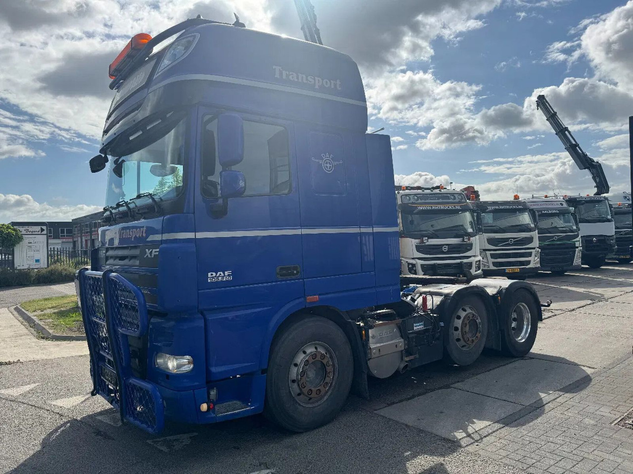 DAF XF 105.510 6X2 EURO 5 MANUAL GEAR + HYDRAULIC ON - Cabeza tractora: foto 2 DAF XF 105.510 6X2 EURO 5 MANUAL GEAR + HYDRAULIC ON - Cabeza tractora: foto 2