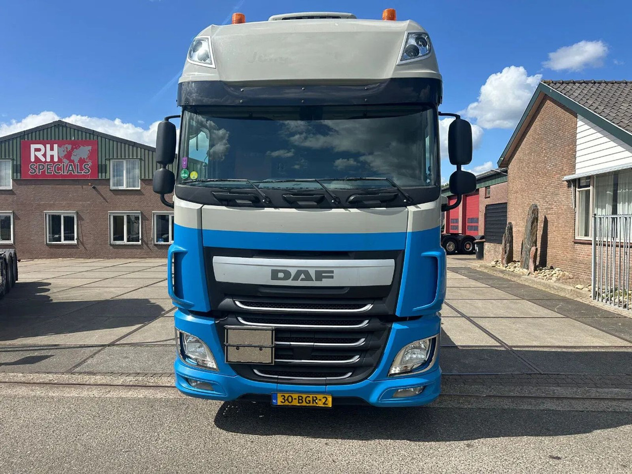 DAF XF 440 4X2 - EURO 6 + ADR + TÜV 12-2025 - Cabeza tractora: foto 2 DAF XF 440 4X2 - EURO 6 + ADR + TÜV 12-2025 - Cabeza tractora: foto 2