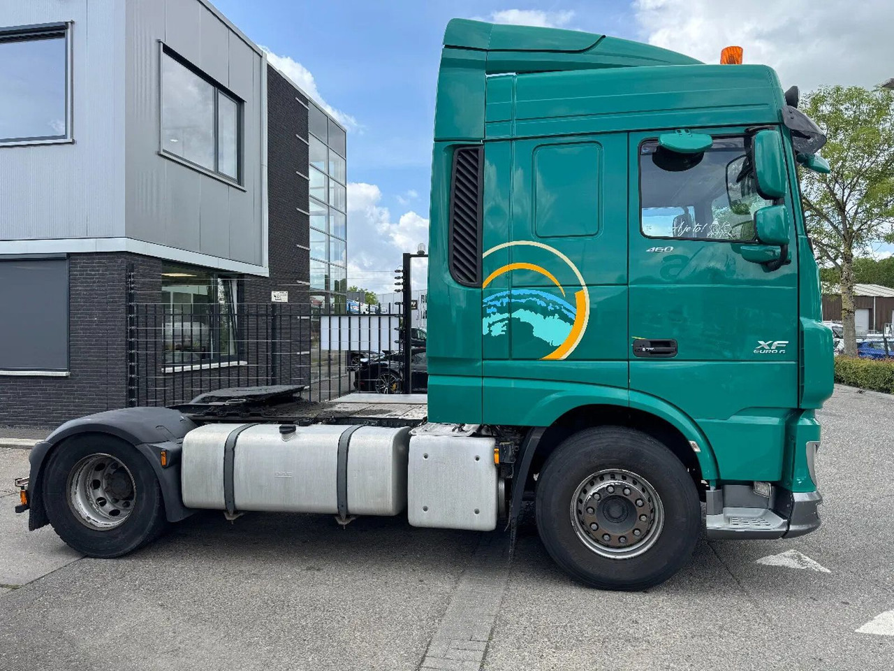 DAF XF 460 4X2 EURO 6 TÜV TILL 02-26 - Cabeza tractora: foto 4 DAF XF 460 4X2 EURO 6 TÜV TILL 02-26 - Cabeza tractora: foto 4