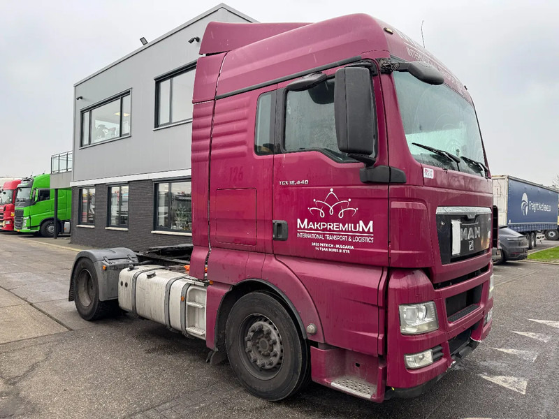 MAN TGX 18.440 4X2 - EURO 5 - Cabeza tractora: foto 3 MAN TGX 18.440 4X2 - EURO 5 - Cabeza tractora: foto 3