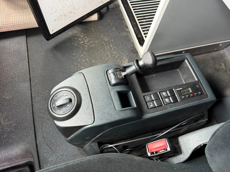 Cabeza tractora MAN TGX 28.560 6X2 EURO 6 - GCW: 90 TON - ONLY 406.587 KM: foto 18