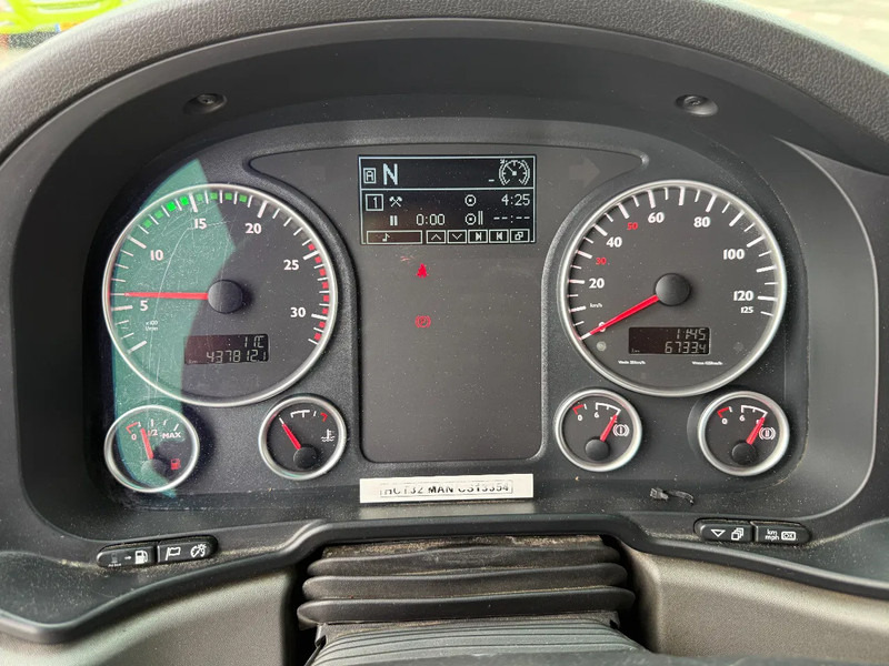 Cabeza tractora MAN TGX 41.540 8X4 180 TON+ RETARDER + PTO HYDRAULICS: foto 17 Cabeza tractora MAN TGX 41.540 8X4 180 TON+ RETARDER + PTO HYDRAULICS: foto 17