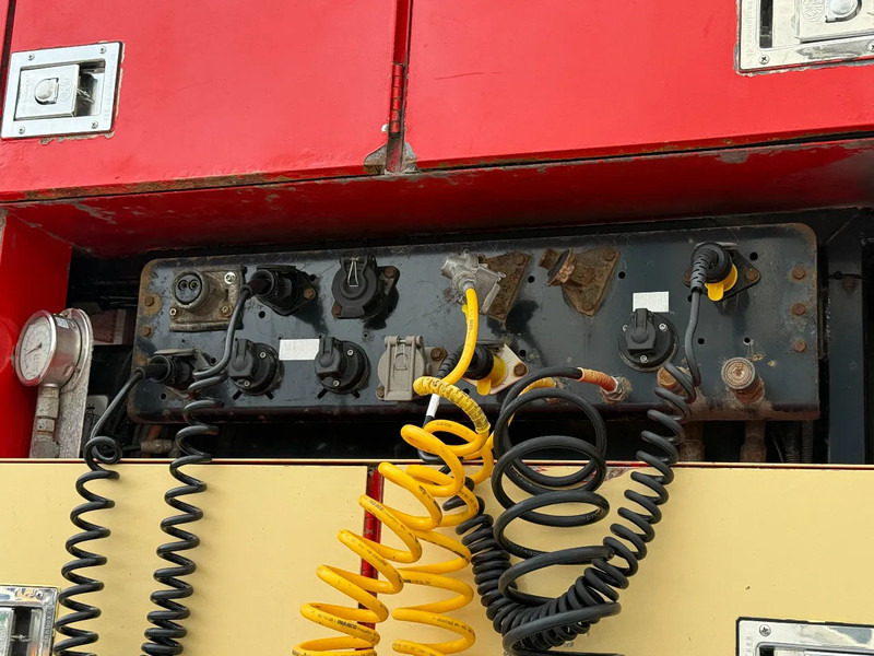 Cabeza tractora MAN TGX 41.540 8X4 180 TON+ RETARDER + PTO HYDRAULICS: foto 11 Cabeza tractora MAN TGX 41.540 8X4 180 TON+ RETARDER + PTO HYDRAULICS: foto 11