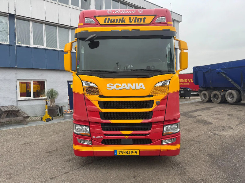 Scania R450 4X2 EURO 6 ADR SKIRTS DOUBLE TANK - Cabeza tractora: foto 2 Scania R450 4X2 EURO 6 ADR SKIRTS DOUBLE TANK - Cabeza tractora: foto 2