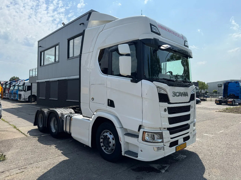 Scania R580 V8 NGS 6X4 EURO 6 RETARDER - Cabeza tractora: foto 3 Scania R580 V8 NGS 6X4 EURO 6 RETARDER - Cabeza tractora: foto 3
