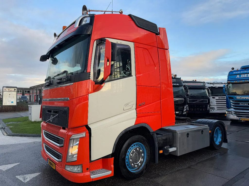 Volvo FH FH420 - Cabeza tractora: foto 1 Volvo FH FH420 - Cabeza tractora: foto 1