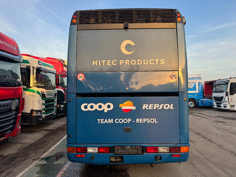 MAN ENGINE AND GEARBOX BROKEN LIVING ROOM + KITCHEN + DOUCHE - Camión: foto 5 MAN ENGINE AND GEARBOX BROKEN LIVING ROOM + KITCHEN + DOUCHE - Camión: foto 5