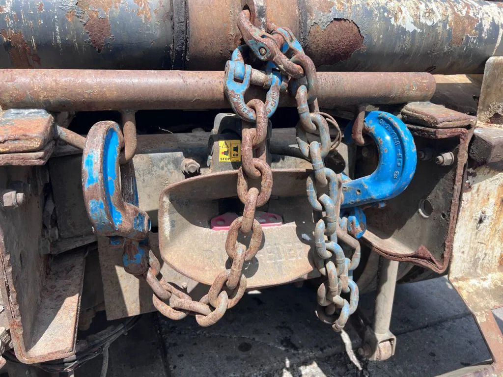 Camión portacontenedor de cadenas DAF CF 85.360 6X2 EURO 5: foto 8