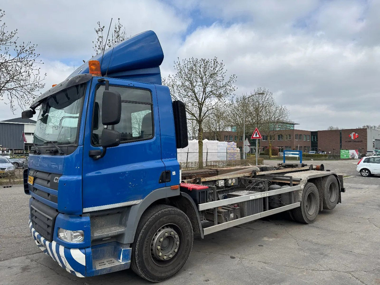 Camión multibasculante DAF CF 85.360 EURO 5 6X2 25T VDL HOOK TÜV 11-2025: foto 7