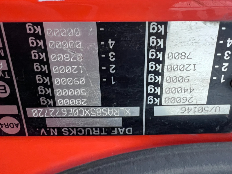 Leasing de DAF CF 85.380 6X2 + MKG 141 A2 CRANE + 20 TON HOOKLIFT - EURO 3 - MANUAL GEAR - 10 TYRES DAF CF 85.380 6X2 + MKG 141 A2 CRANE + 20 TON HOOKLIFT - EURO 3 - MANUAL GEAR - 10 TYRES: foto 14