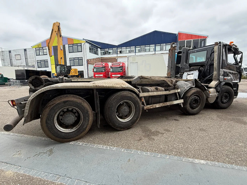 DAF CF 85.460 8X4 EURO 5 - FULL STEEL SUSP. - MANUAL GEAR - BIG AXLES + VDL HOOKLIFT - Camión multibasculante: foto 4 DAF CF 85.460 8X4 EURO 5 - FULL STEEL SUSP. - MANUAL GEAR - BIG AXLES + VDL HOOKLIFT - Camión multibasculante: foto 4